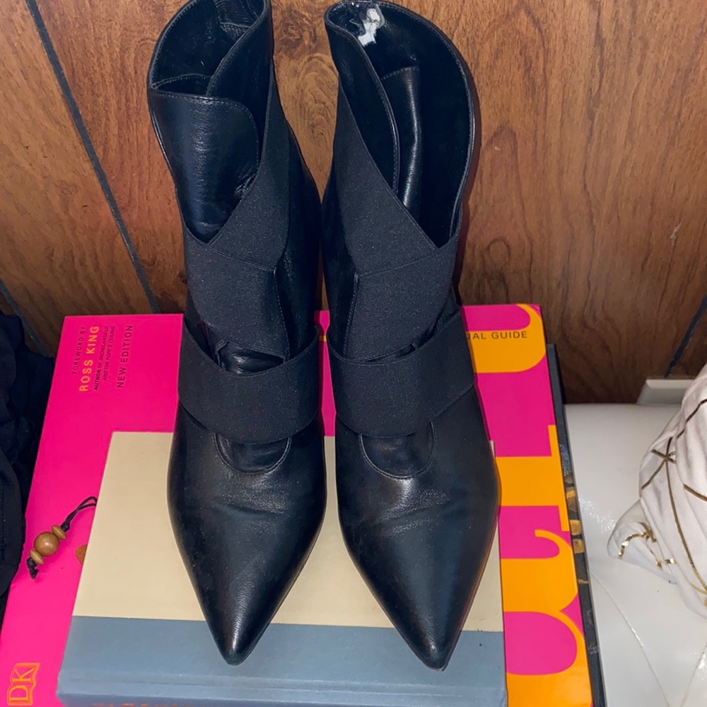 Gianvito Rossi boots ✨LTO %off✨